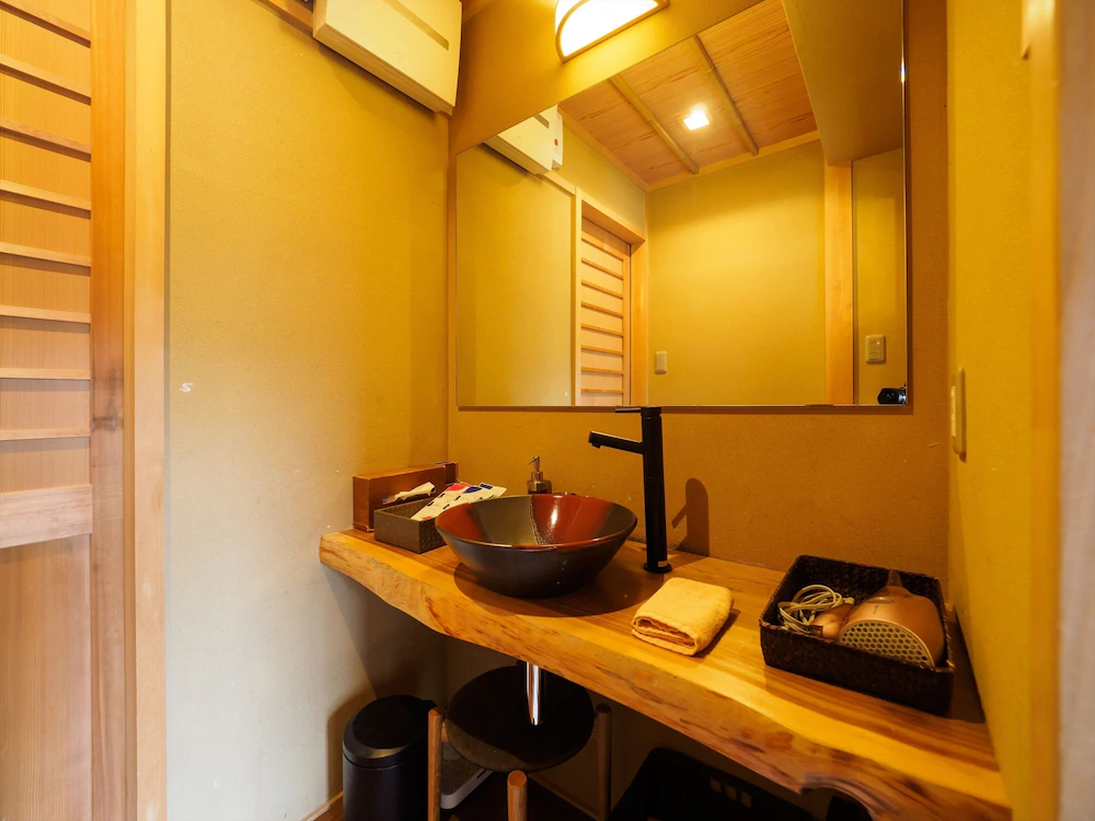 K's Villa Kamogawa-an & Matsumi-an