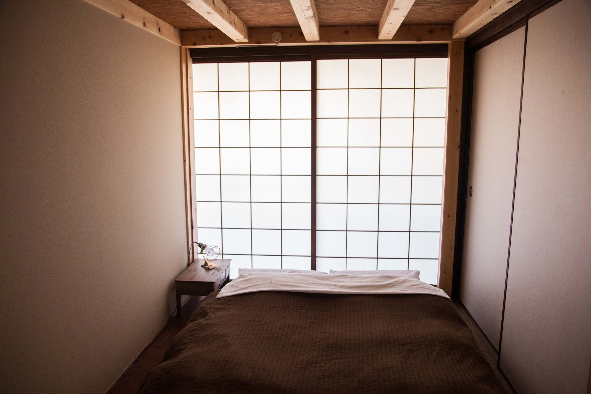 Kyoto Guesthouse Lantern In Gion