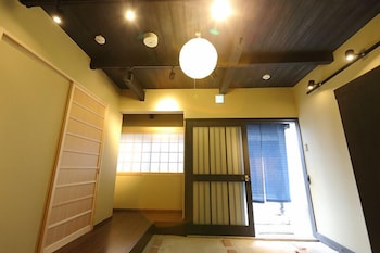 Kyoto Ikken Machiya Satoi Tetsusen Omiya Gojo