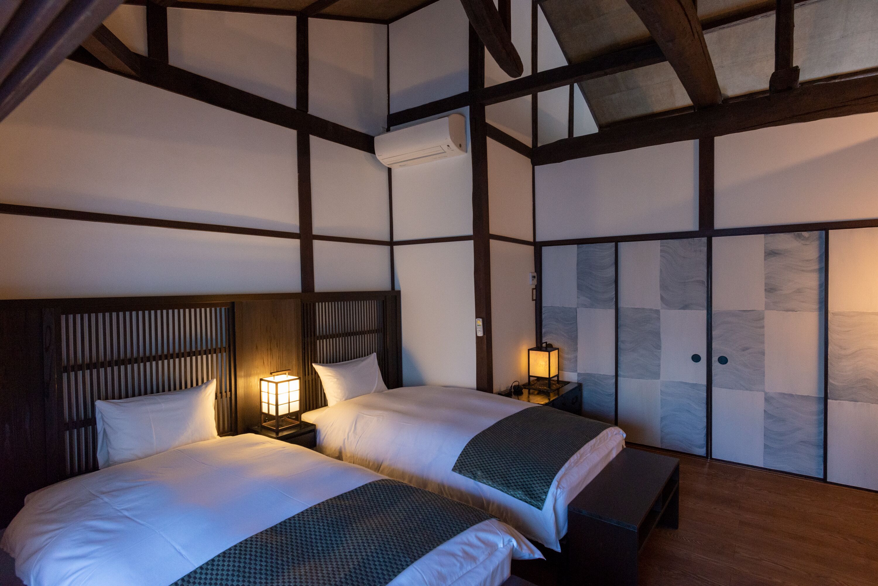 Kyoto Machiya Stars
