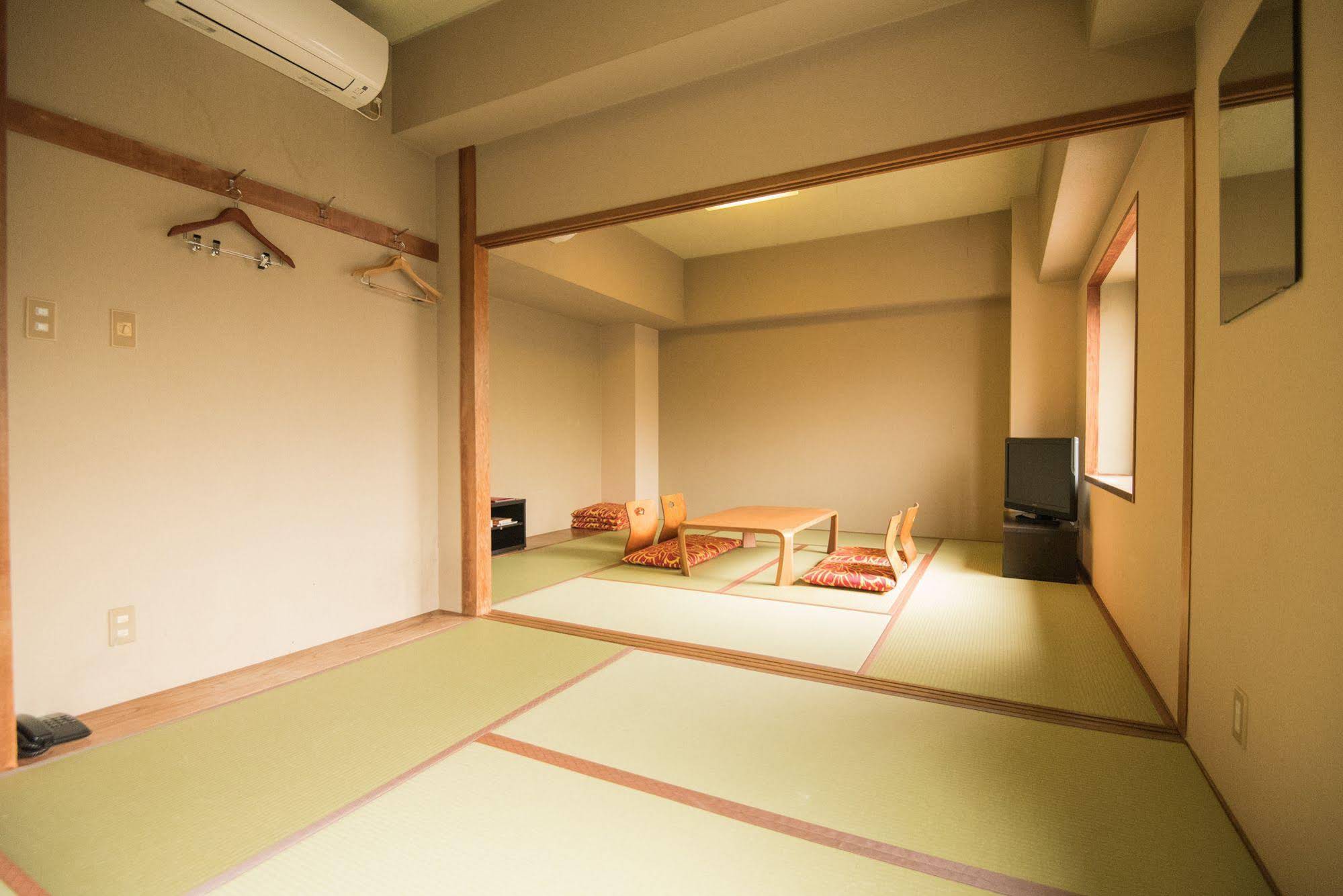 Kyoto Travelers Inn