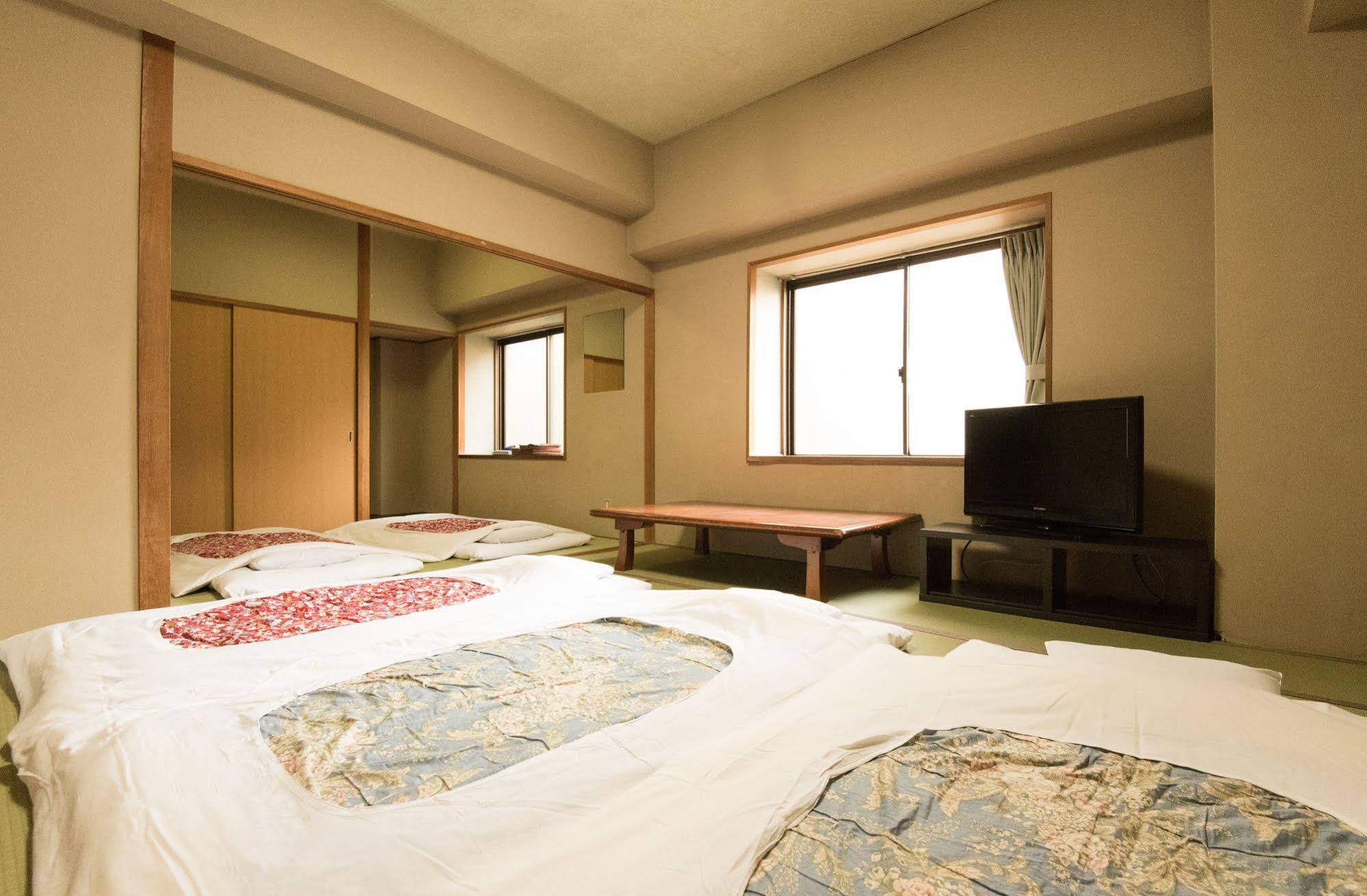 Kyoto Travelers Inn