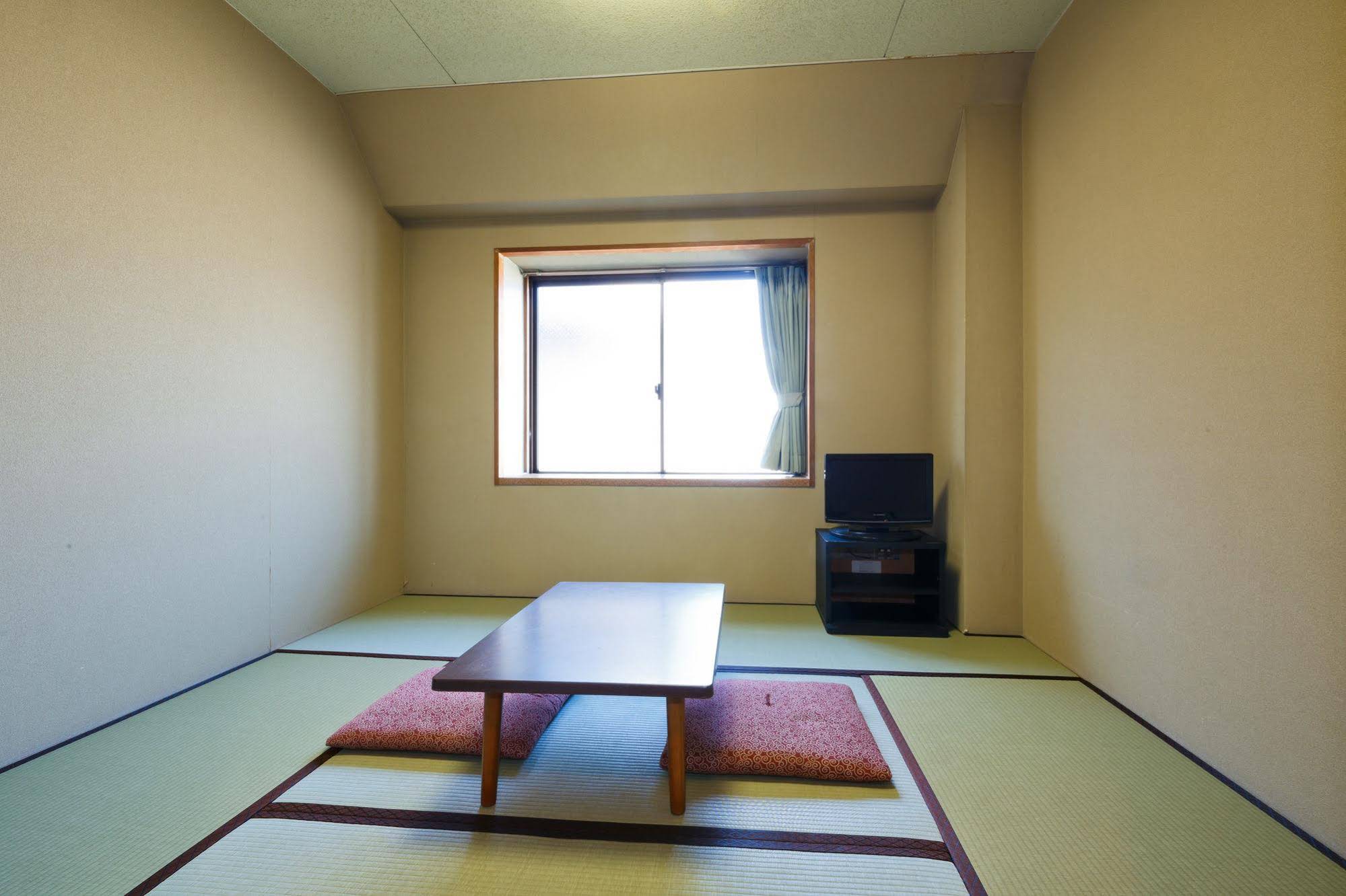 Kyoto Travelers Inn