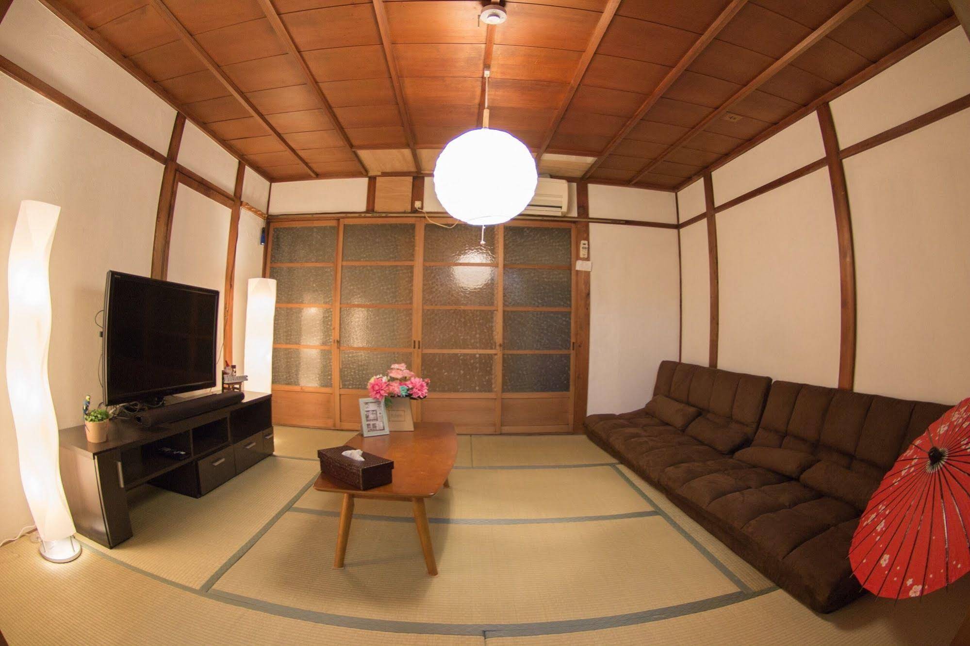 Moco Hostel