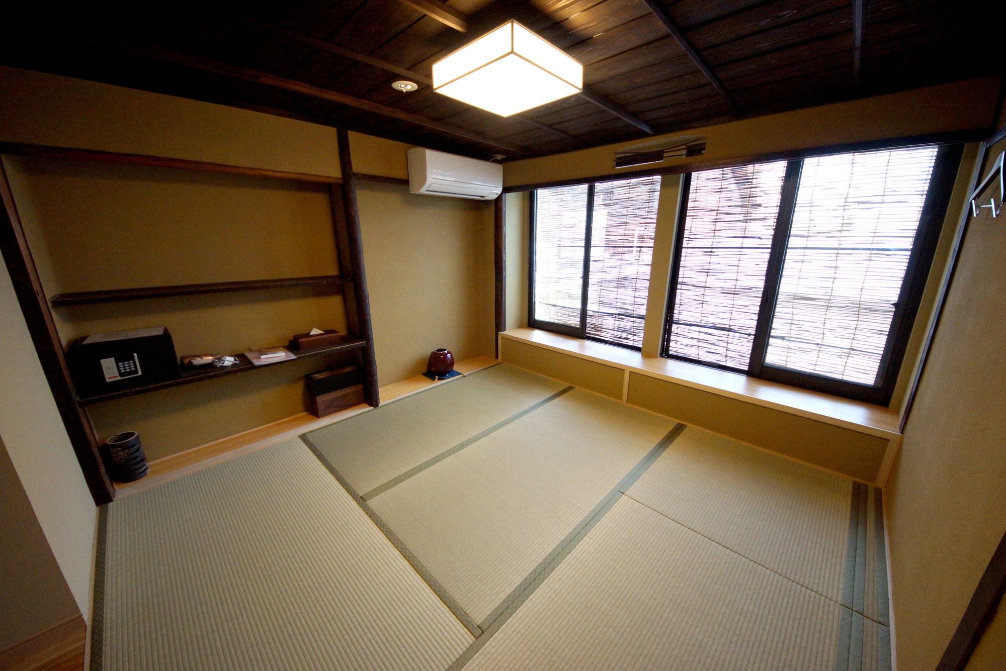 Mosaic Machiya KSK