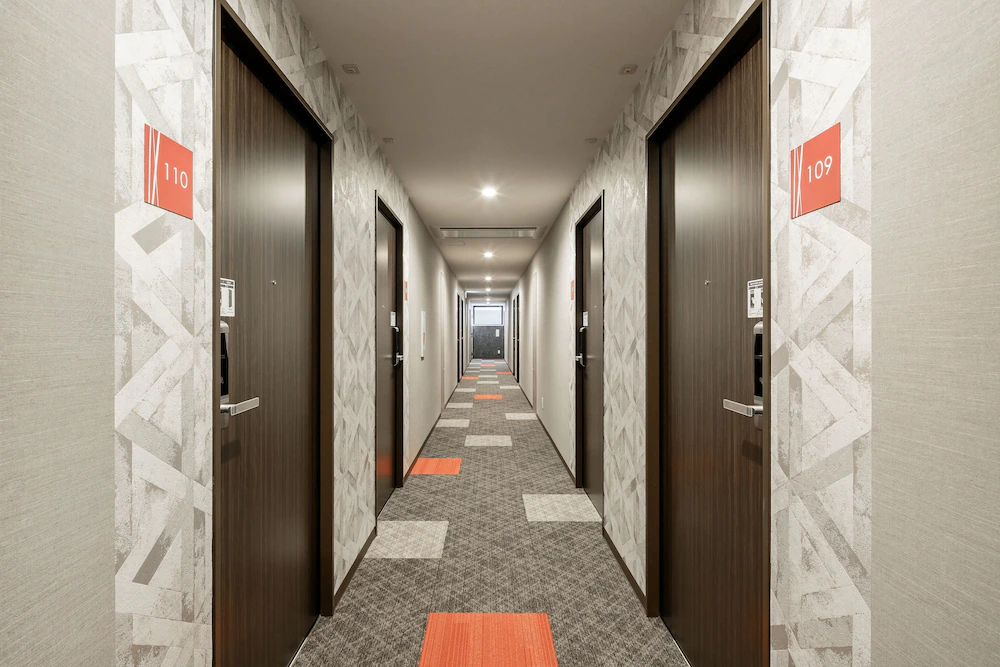 M's Hotel Nijojo Oike