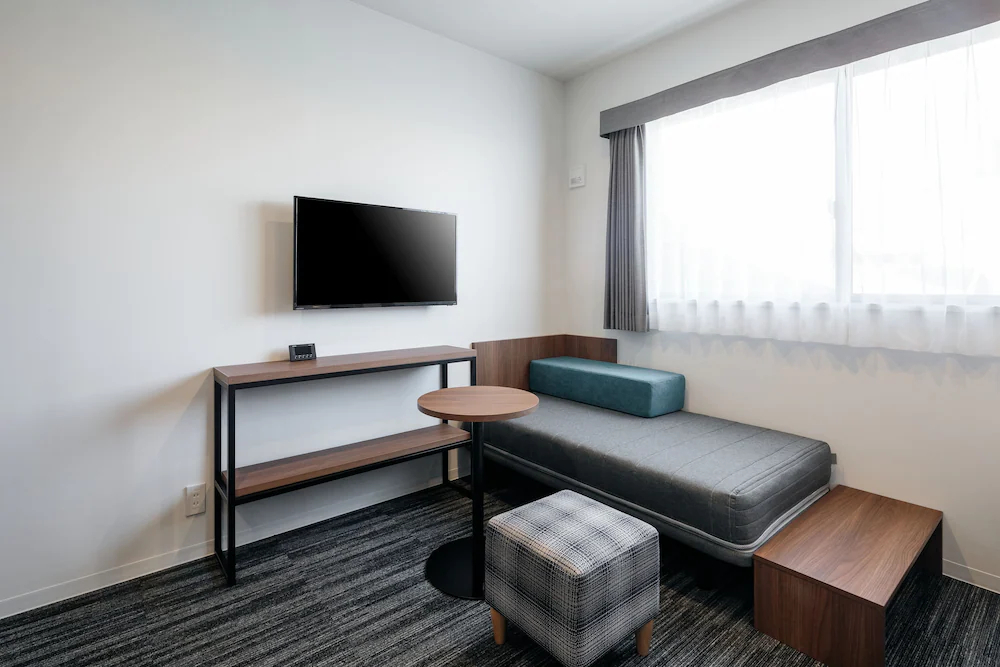 M's Hotel Nijojo Oike