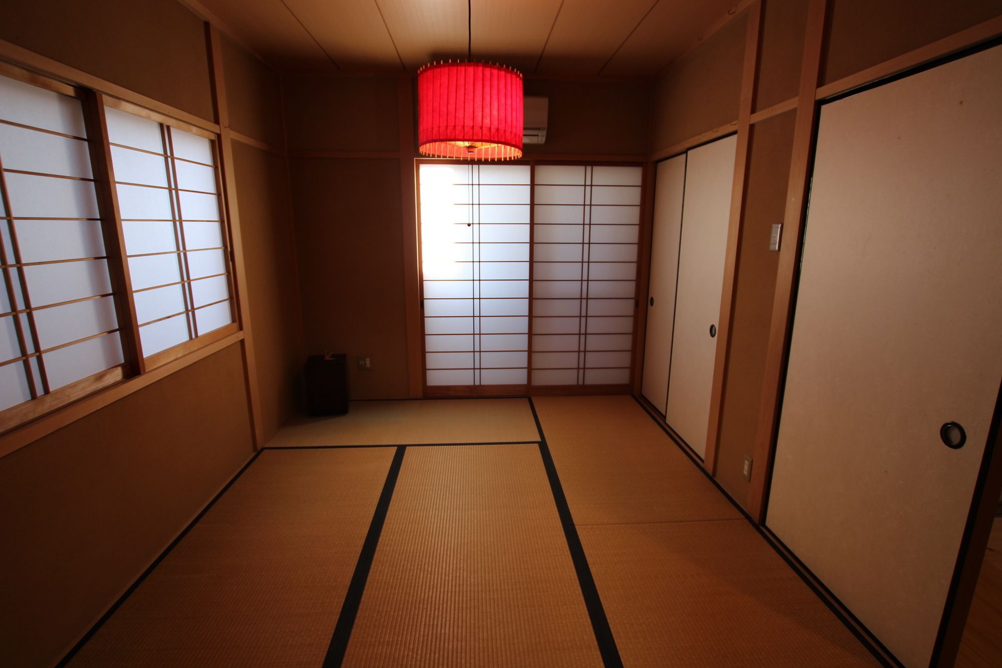 Nagomiya Kyoto Kamishichiken