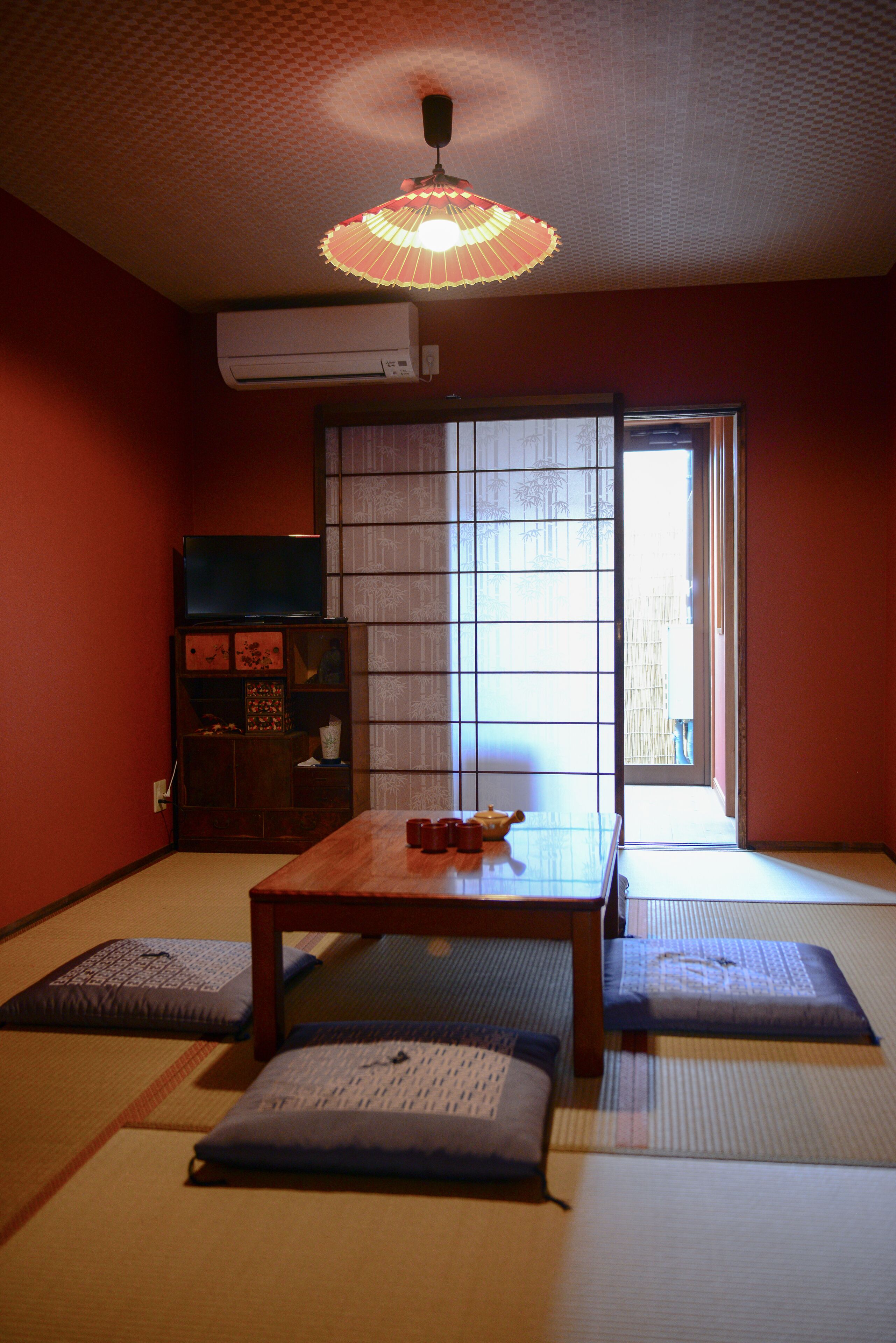 Nishioji Kado