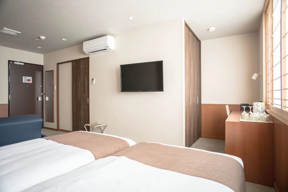 No6 Nijo Hotel