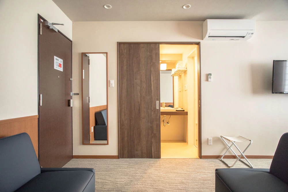 No6 Nijo Hotel