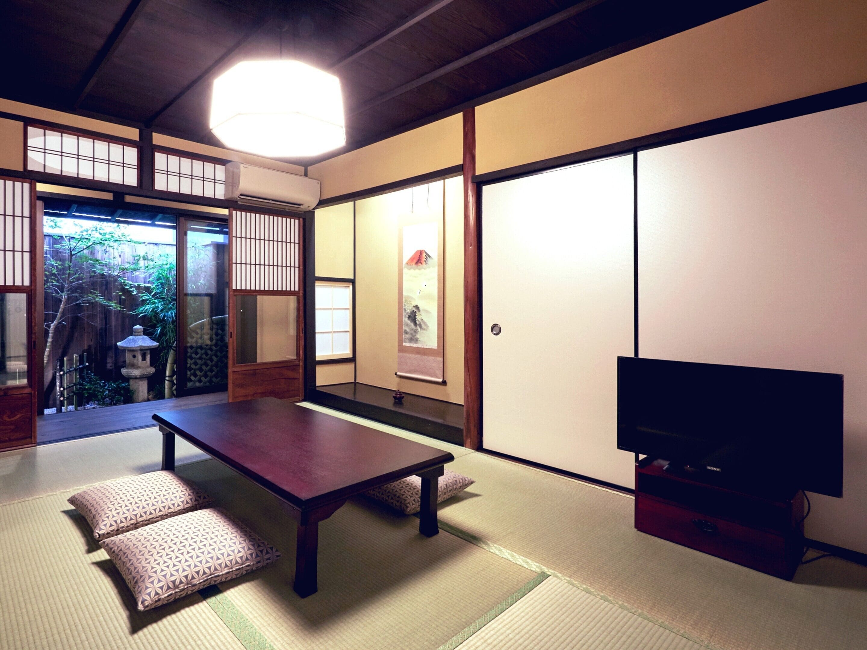 Rinn Kujo Fujinoki East