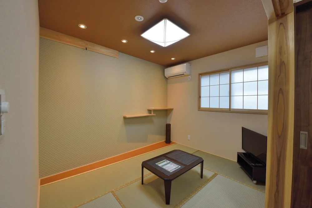 Rokuhara Inn