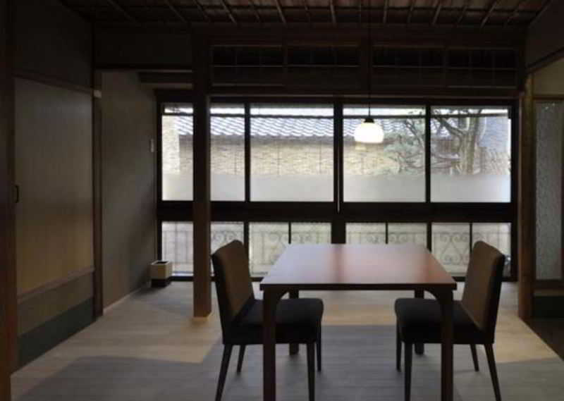 Traditional Kyoto Inn serving Kyoto cuisine IZUYASU