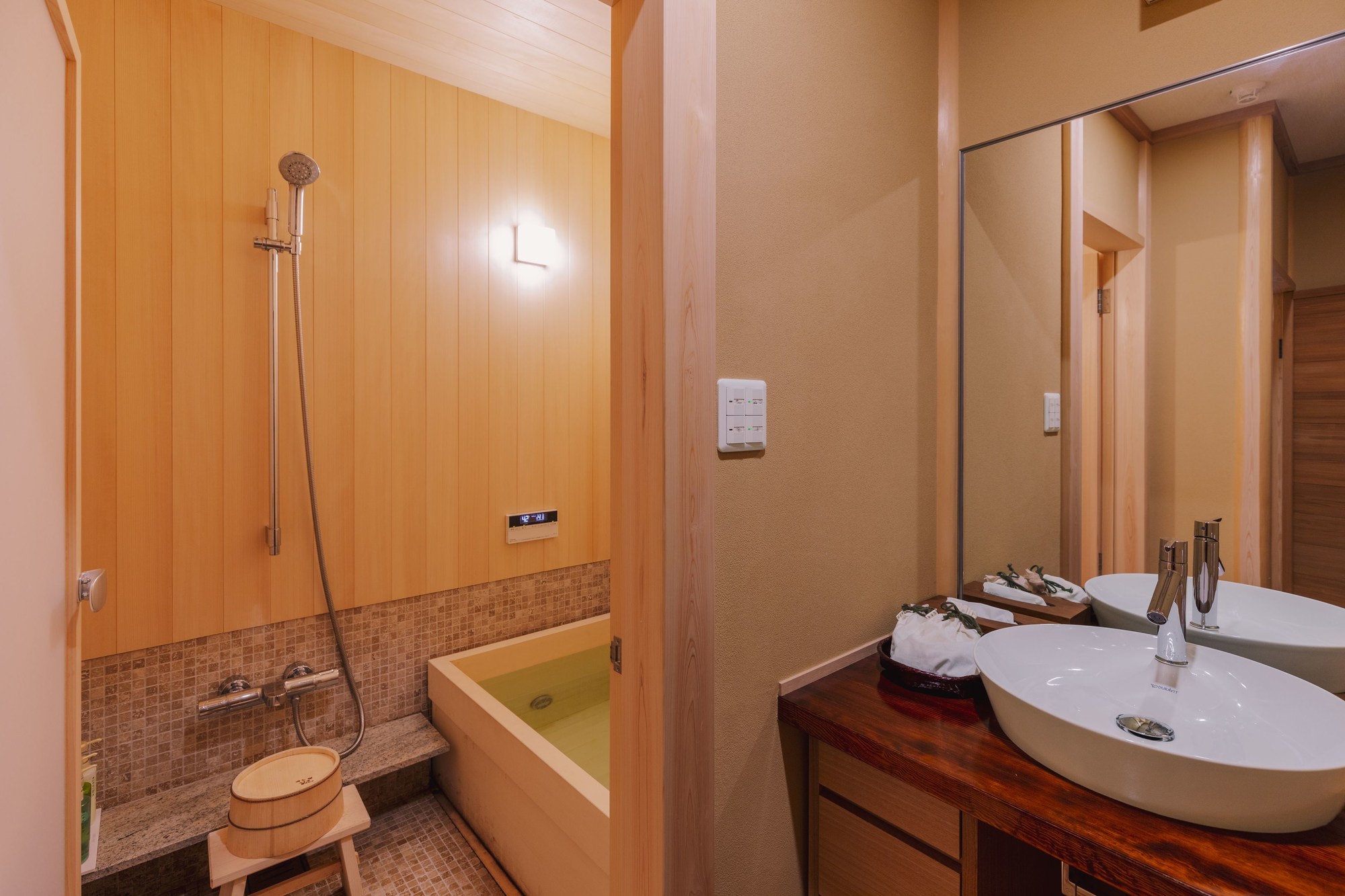 Ryokan Motonago