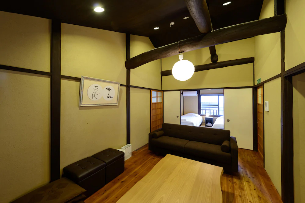 Shiki Homes Mai