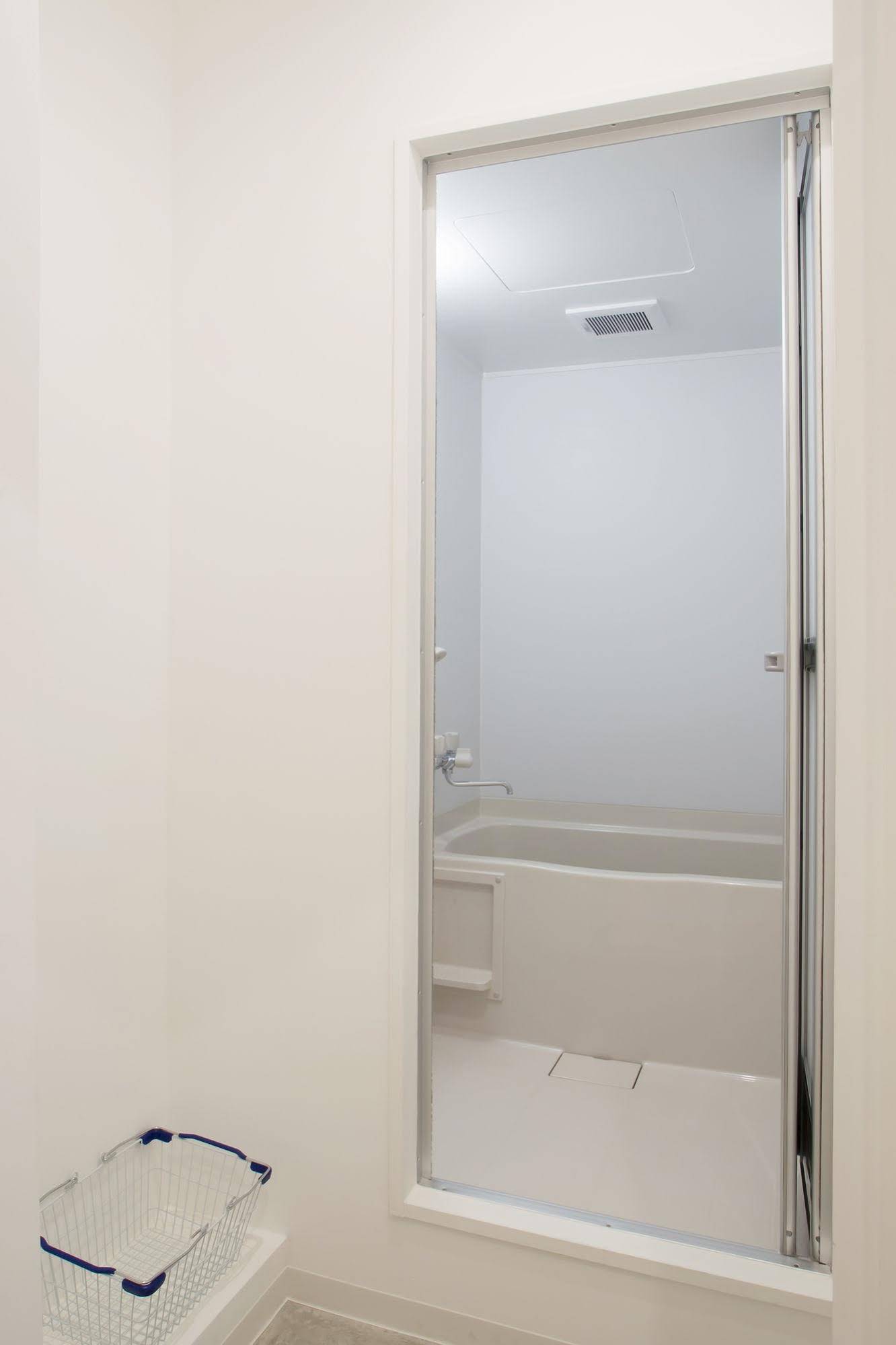 The Next Door Hostel, lower east nine