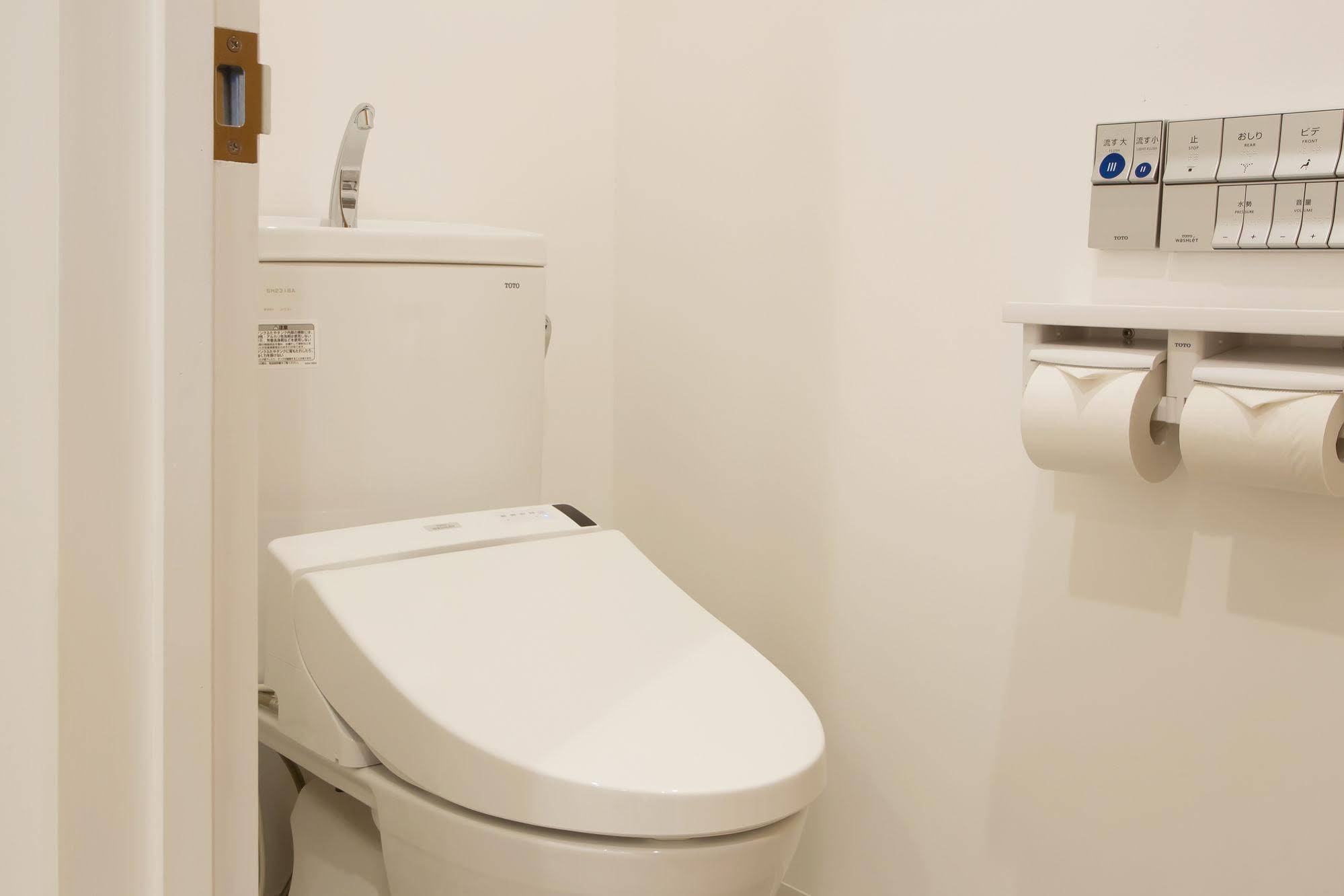 The Next Door Hostel, lower east nine