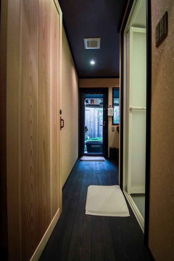 Tofukuji Machiya inn Sakura & Tsuki