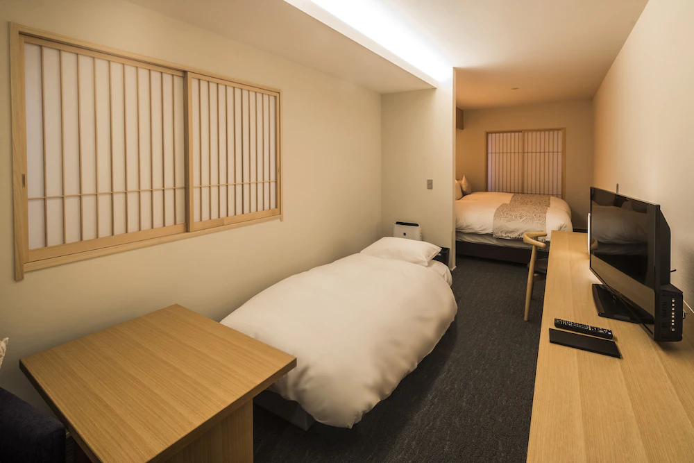 Tomoya Residence Hotel Kyoto Nijo Takakura