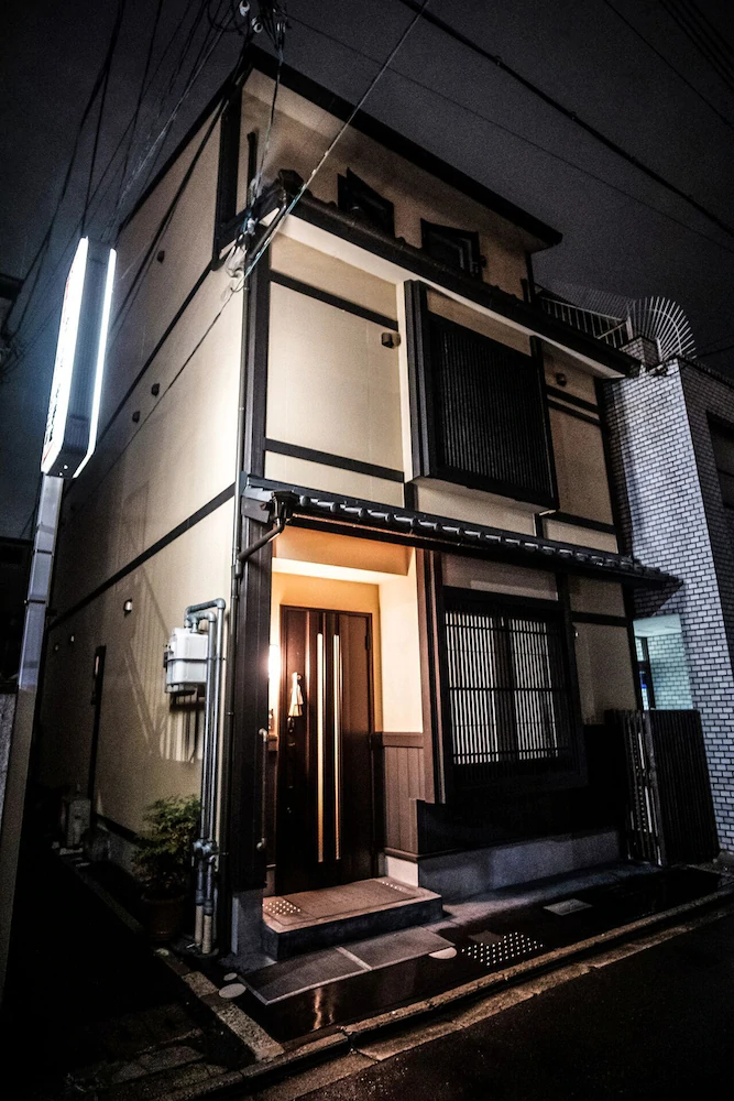 Tomozuru