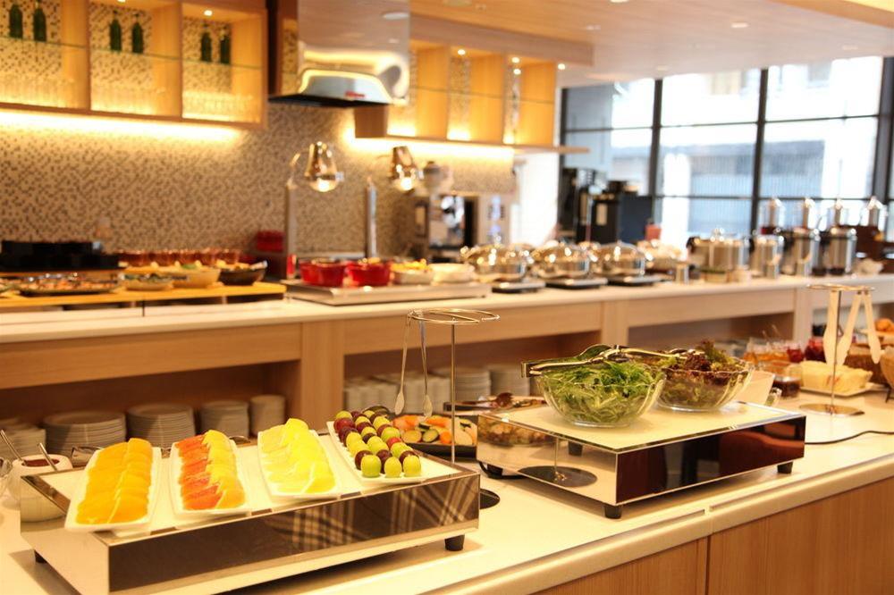 Urban Hotel Kyoto Nijo Premium