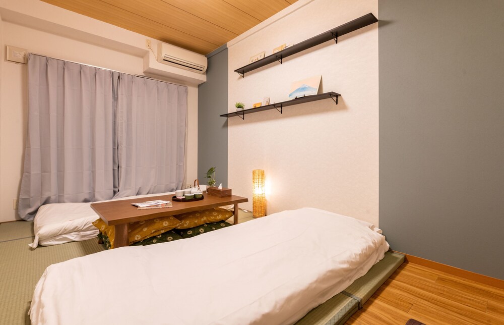 Yeah Room Gion Shijo