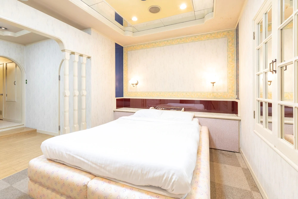 Hotel Tatsuyoshi Sennan Misakimachi by OYO Rooms