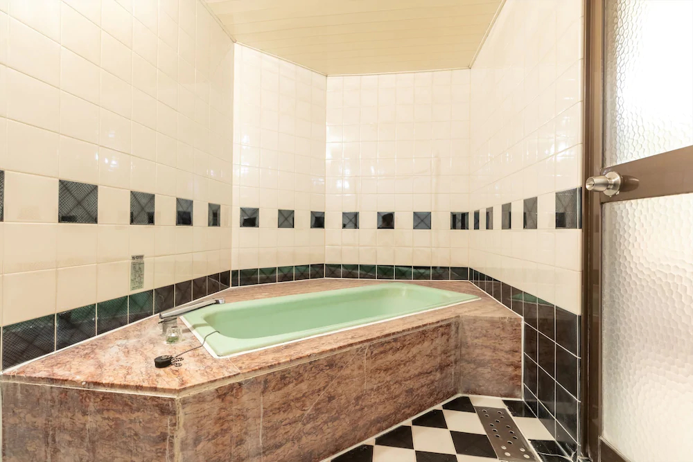 Hotel Tatsuyoshi Sennan Misakimachi by OYO Rooms