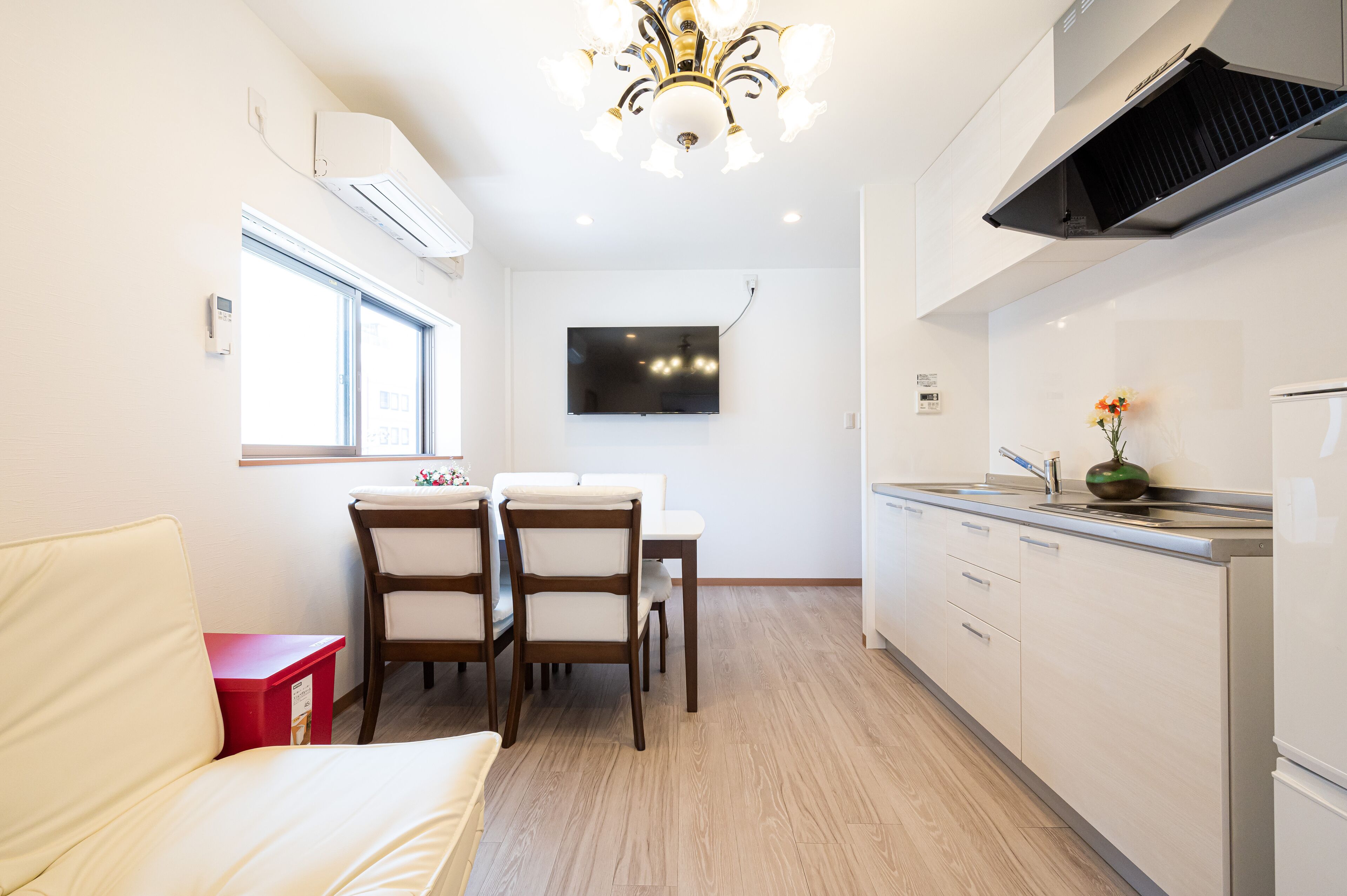323Nanba-Near the station