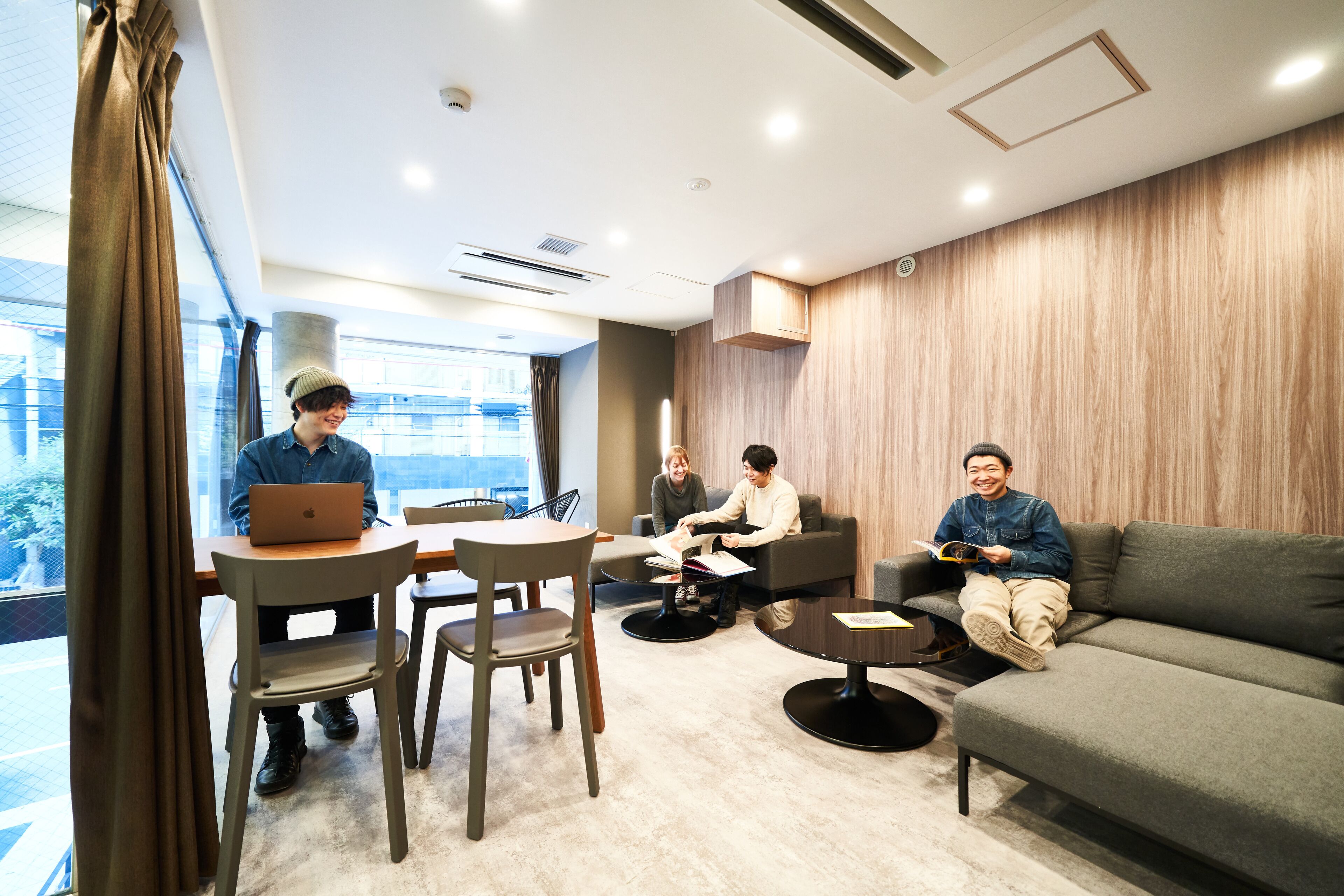 &And Hostel Shinsaibashi East