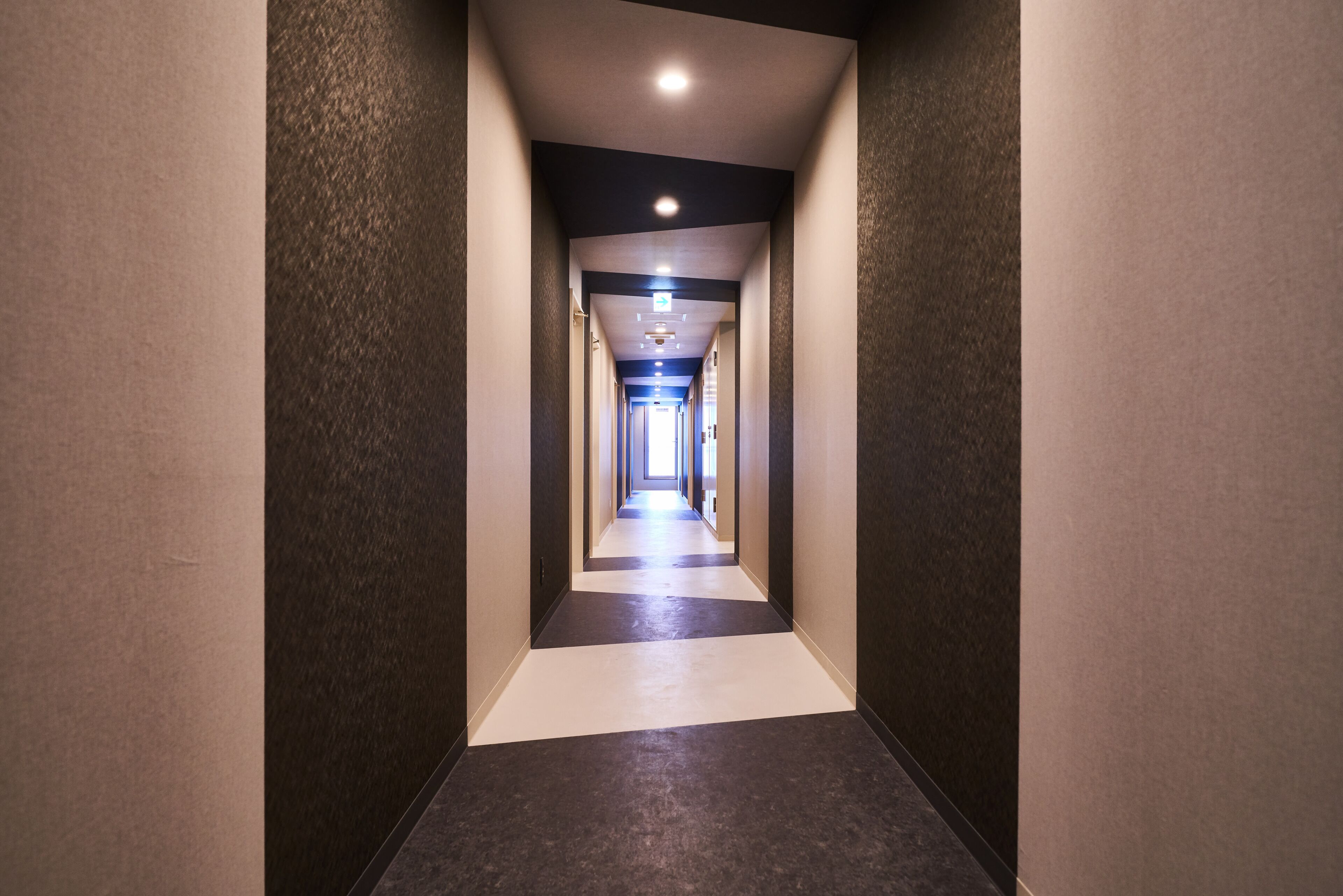&And Hostel Shinsaibashi East