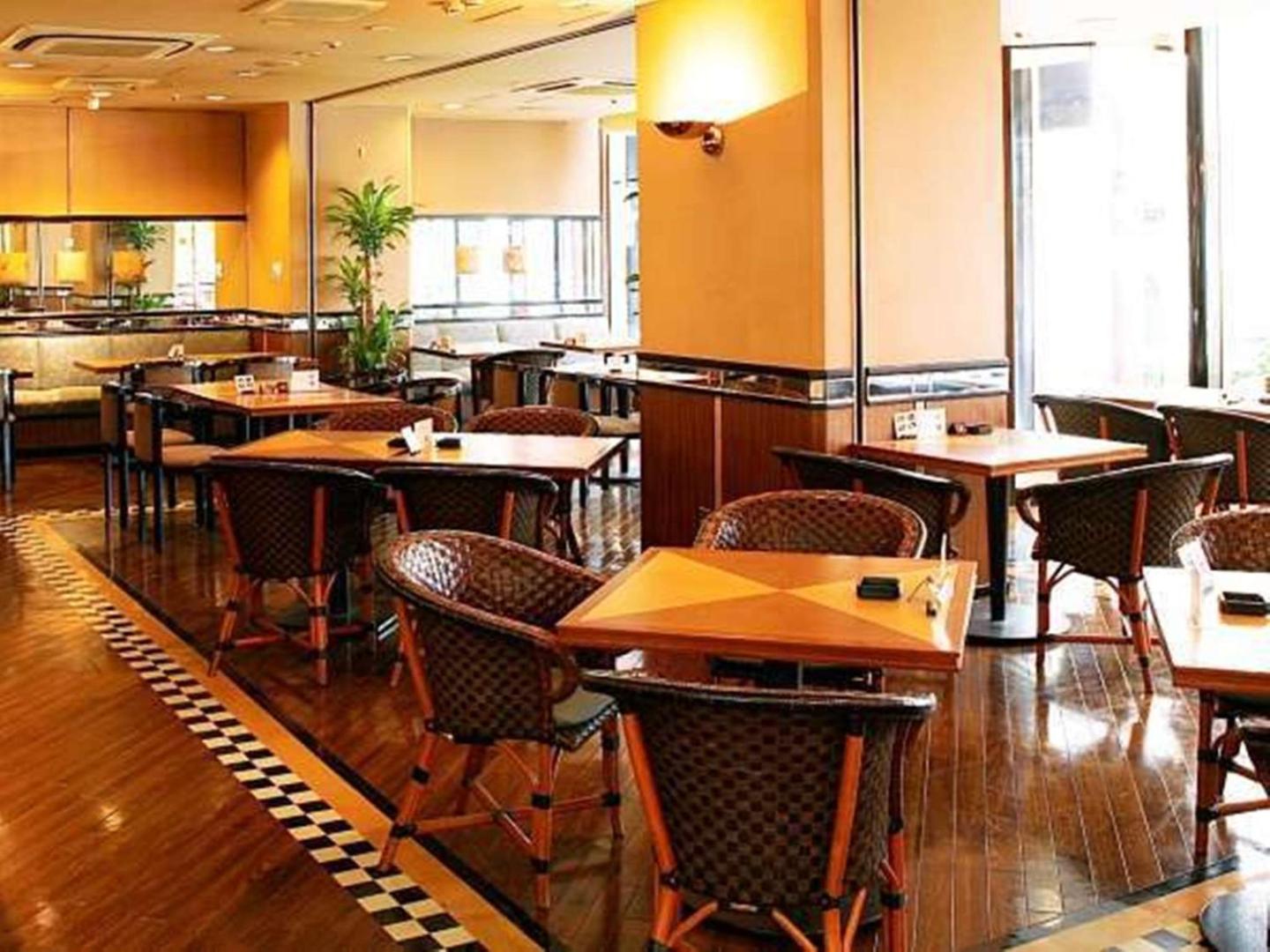 Ark Hotel