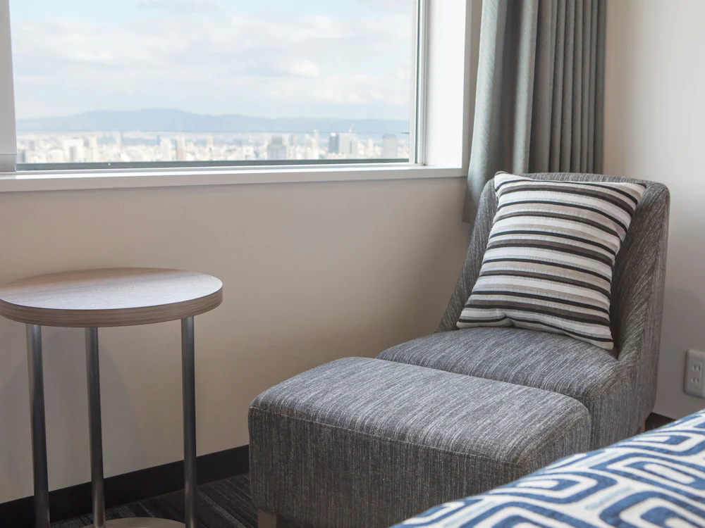 Art Hotel Osaka Bay Tower