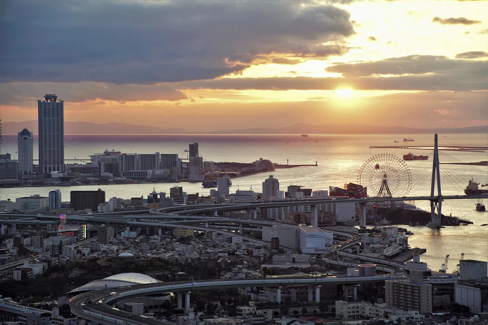 Art Hotel Osaka Bay Tower