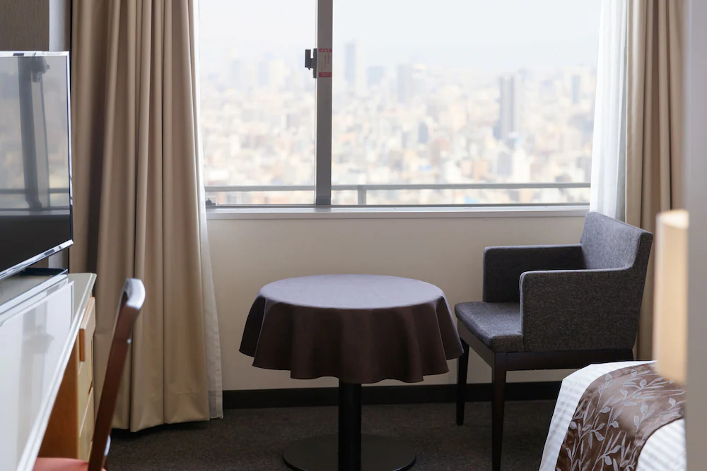 Art Hotel Osaka Bay Tower