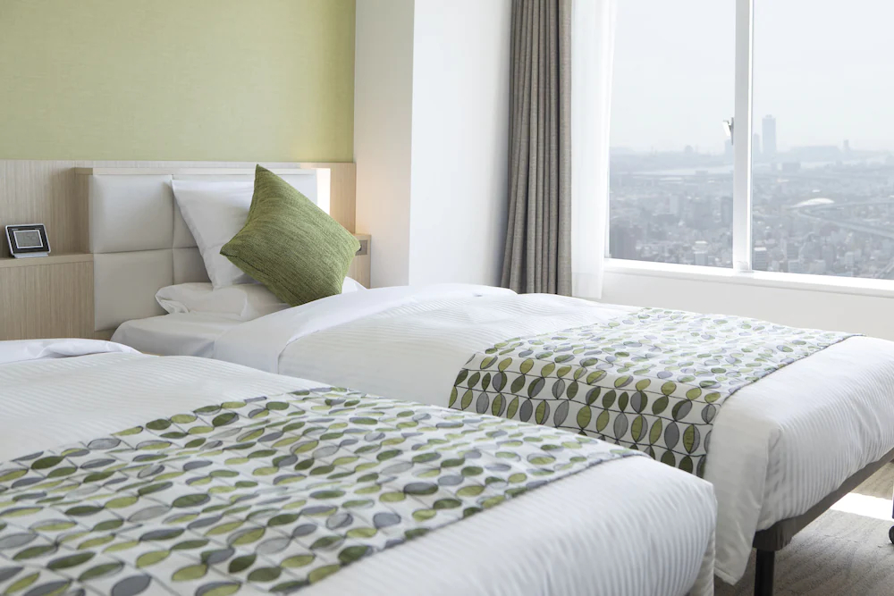 Art Hotel Osaka Bay Tower