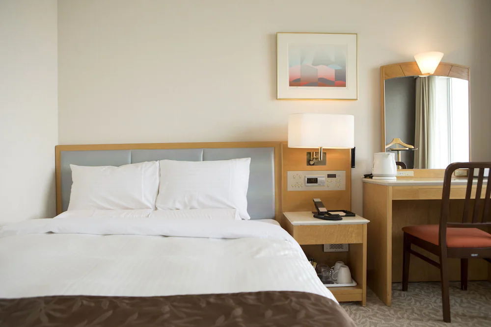 Art Hotel Osaka Bay Tower