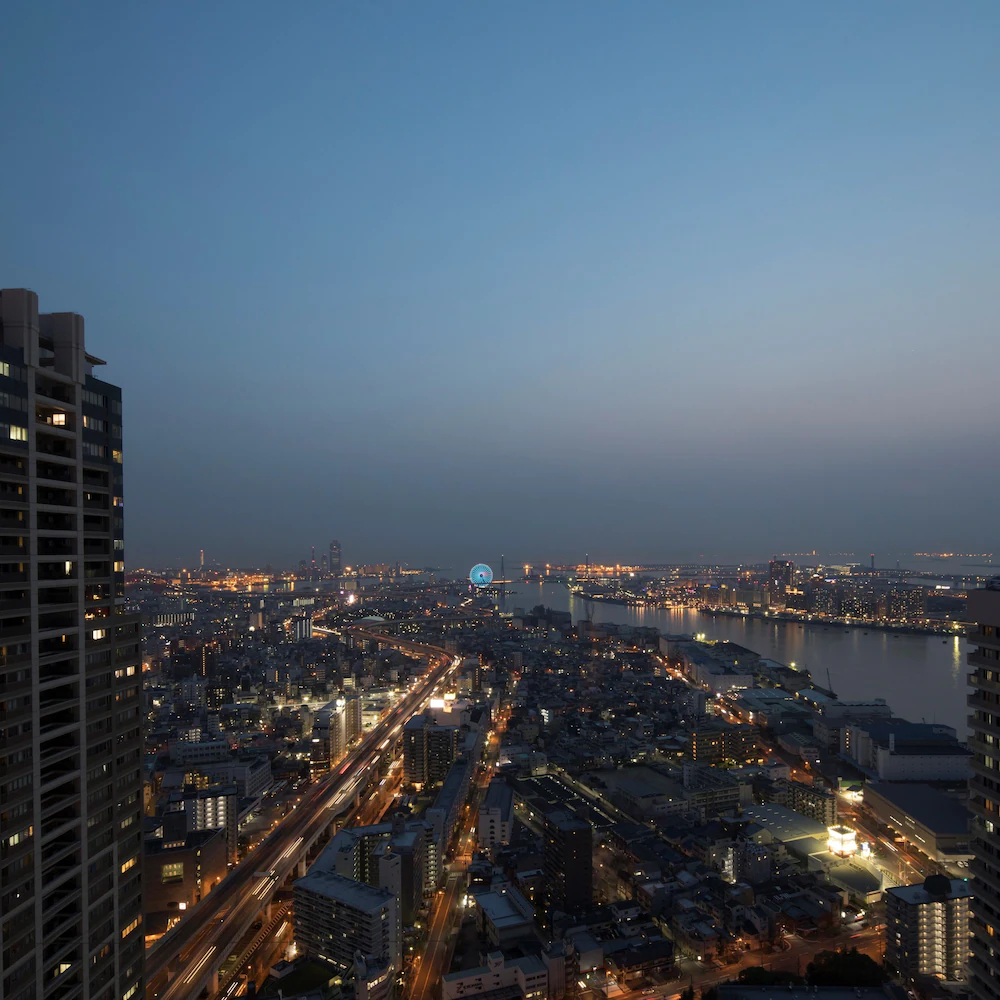Art Hotel Osaka Bay Tower