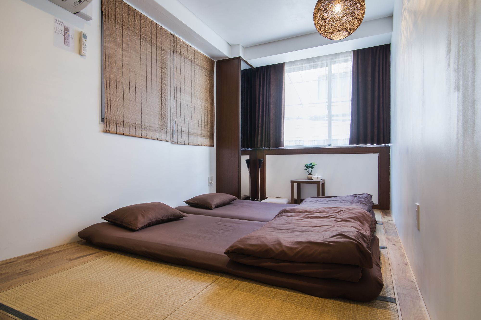 Beehive Hostel Osaka