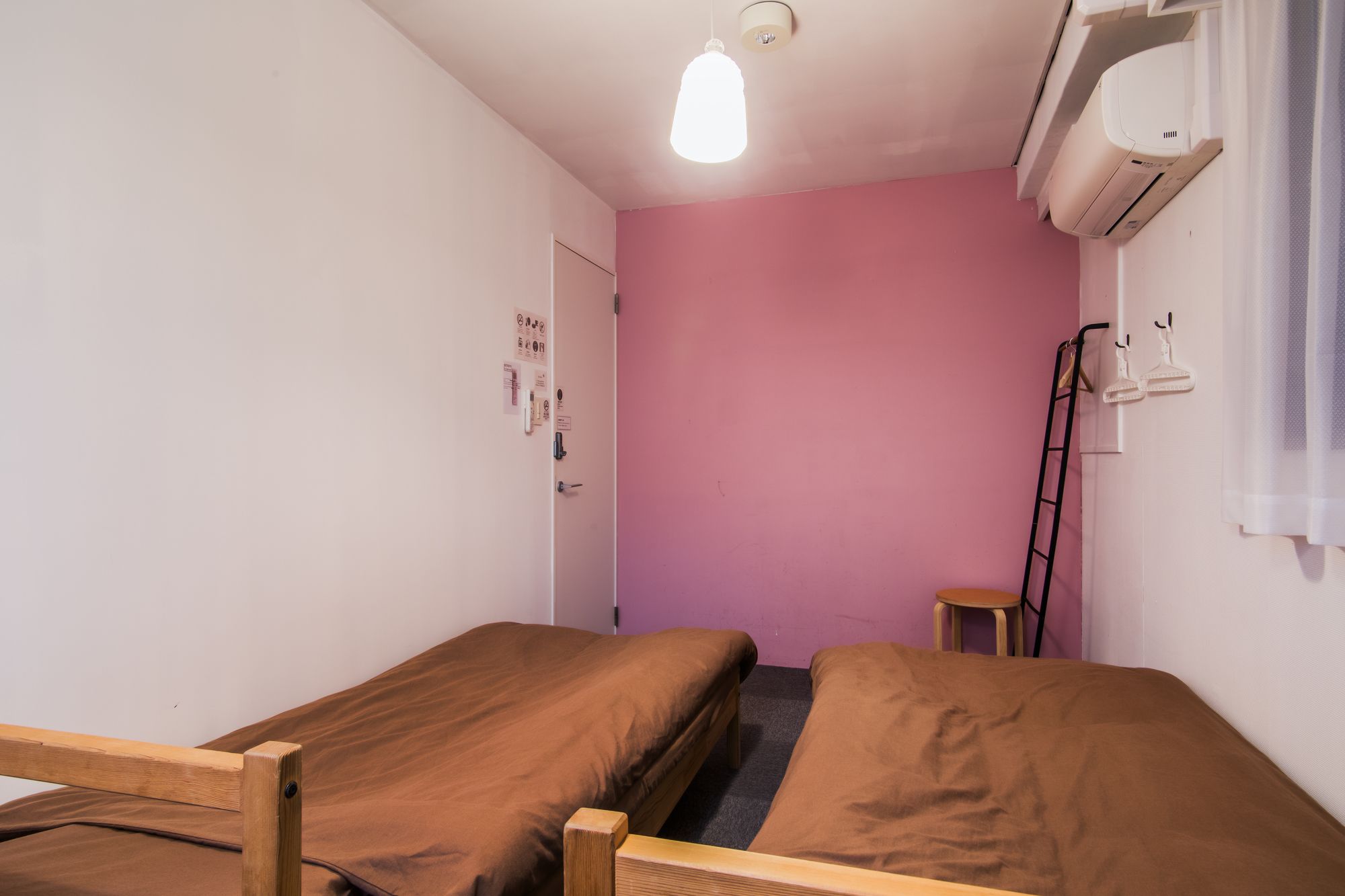 Beehive Hostel Osaka