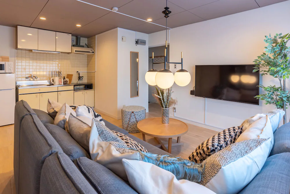 Bijou Suites Pieces