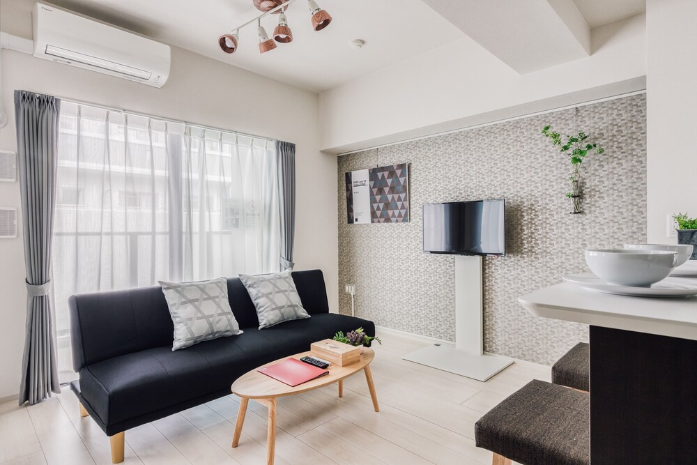 Bon Condominium Umeda