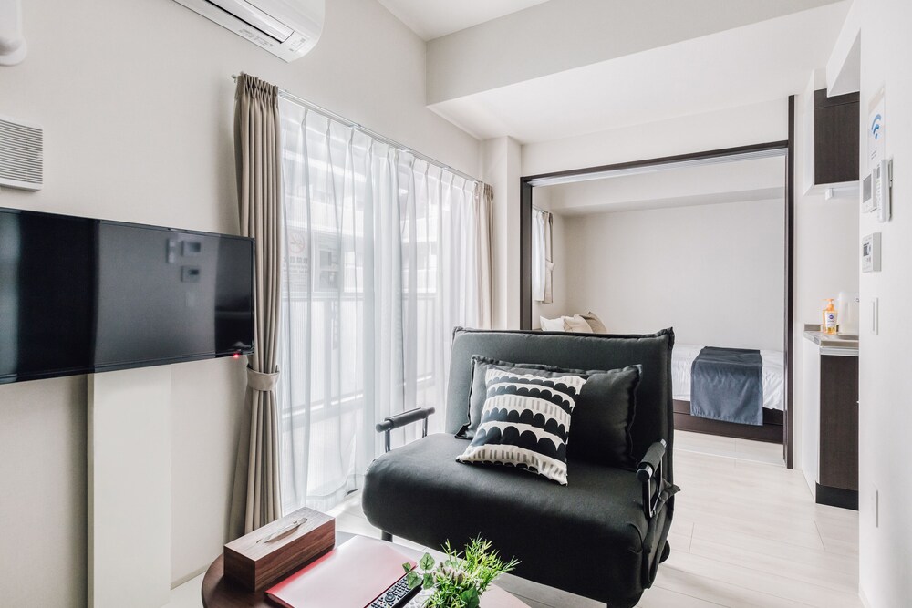Bon Condominium Umeda