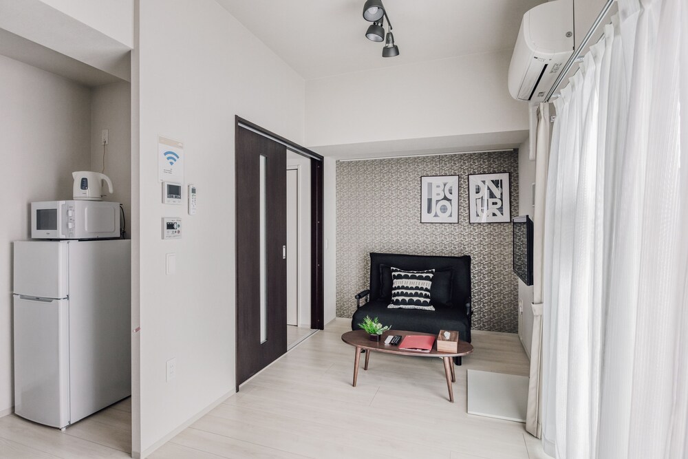 Bon Condominium Umeda