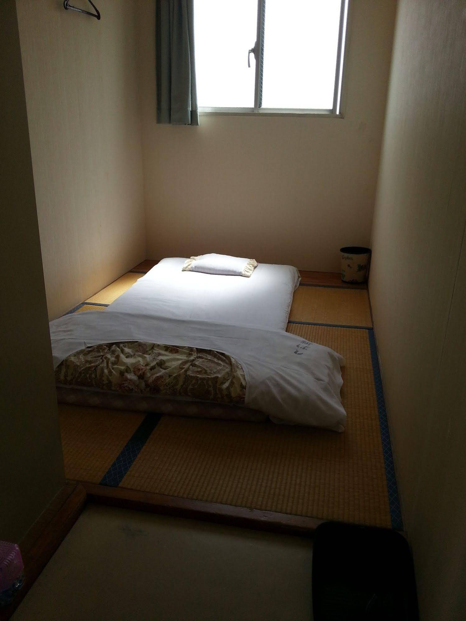 Hotel Chuo Bridge