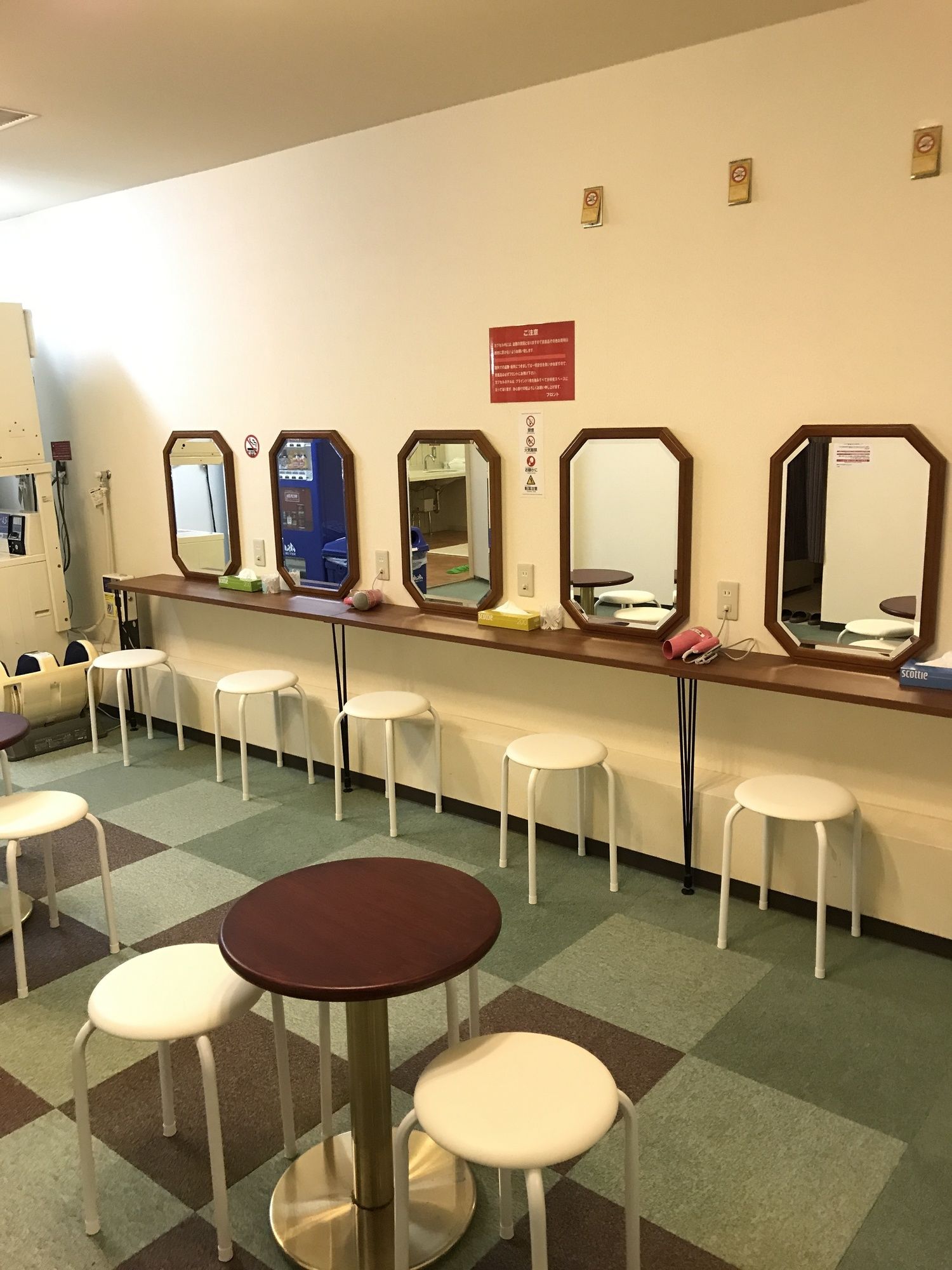 Capsule Hotel Asahi Plaza Shinsaibashi