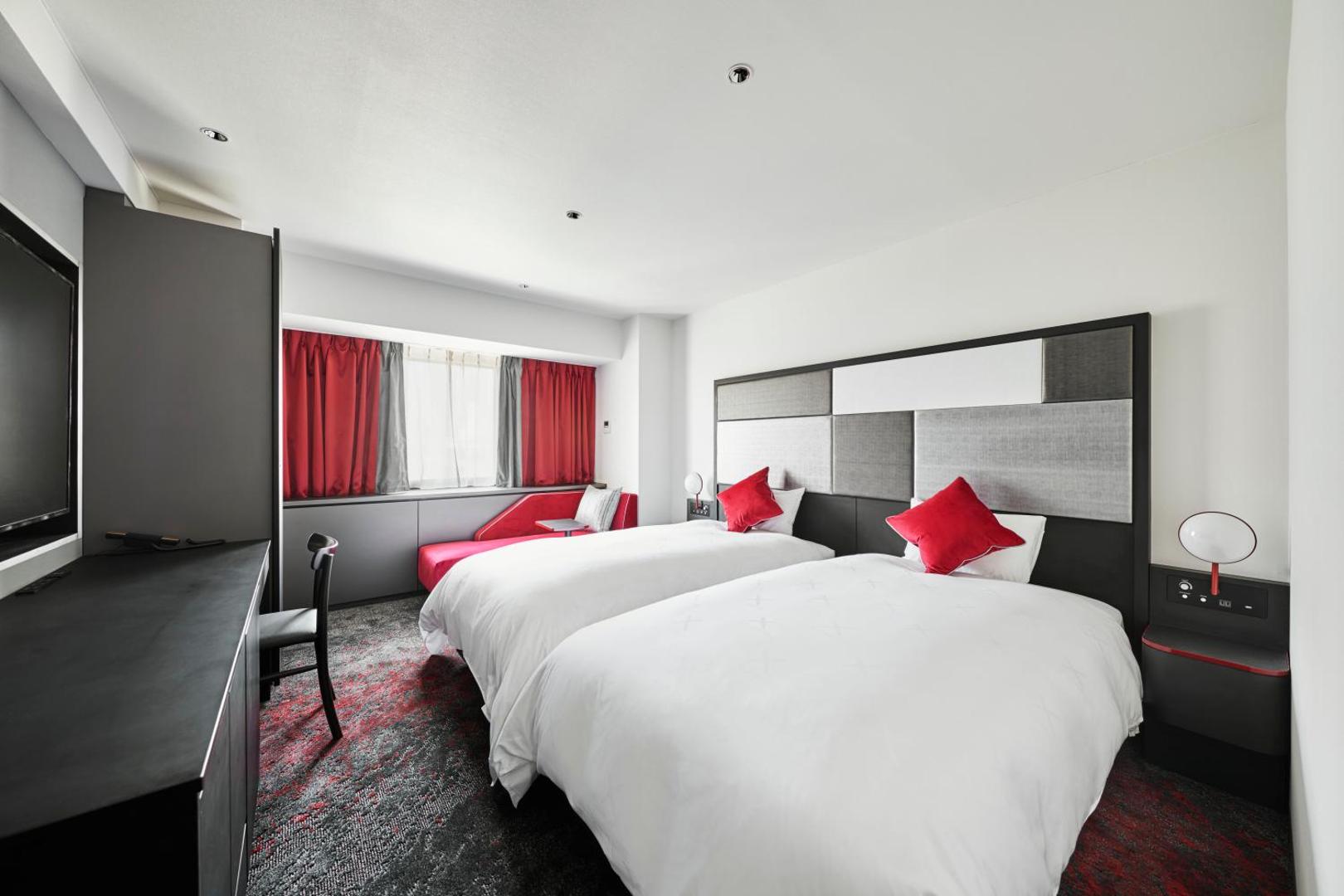 Cross Hotel Osaka