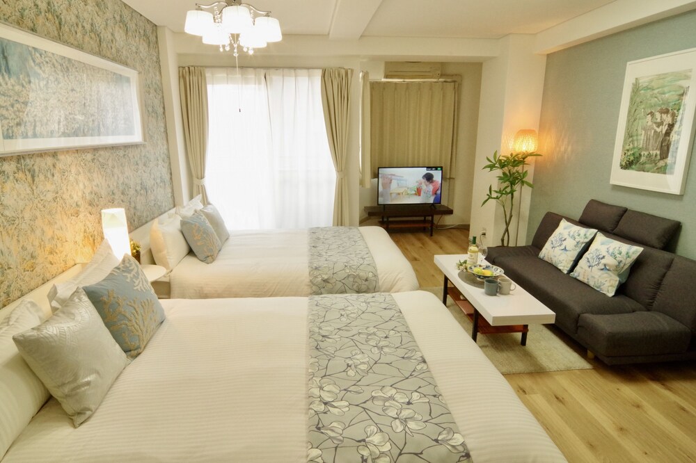 Dotonbori Higashi Art Hotel