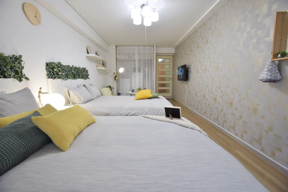 Dotonbori Higashi Art Hotel